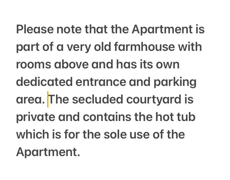Bryntirion Farmhouse Apartment With Hot Tub Llanfair Caereinion 外观 照片